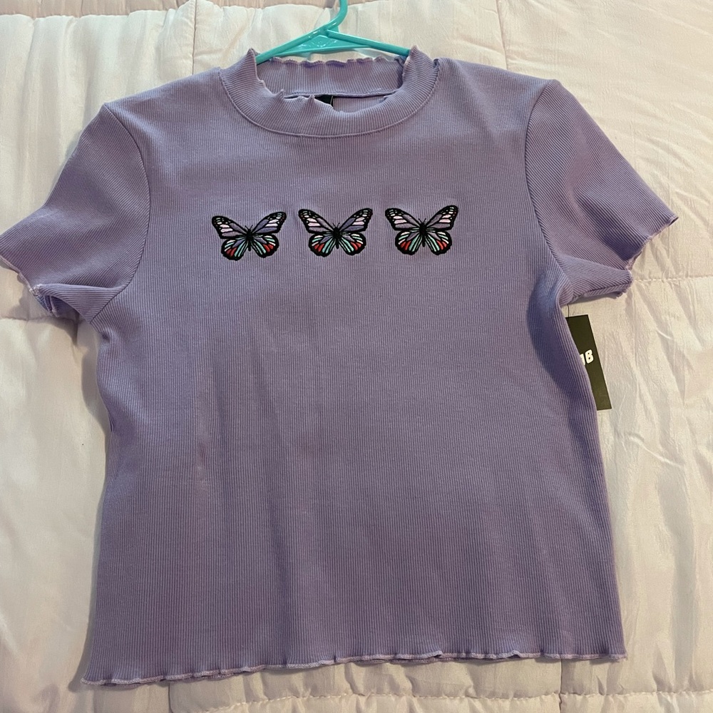 Zumiez top